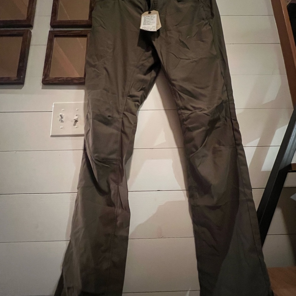 Women’s Prana Halle